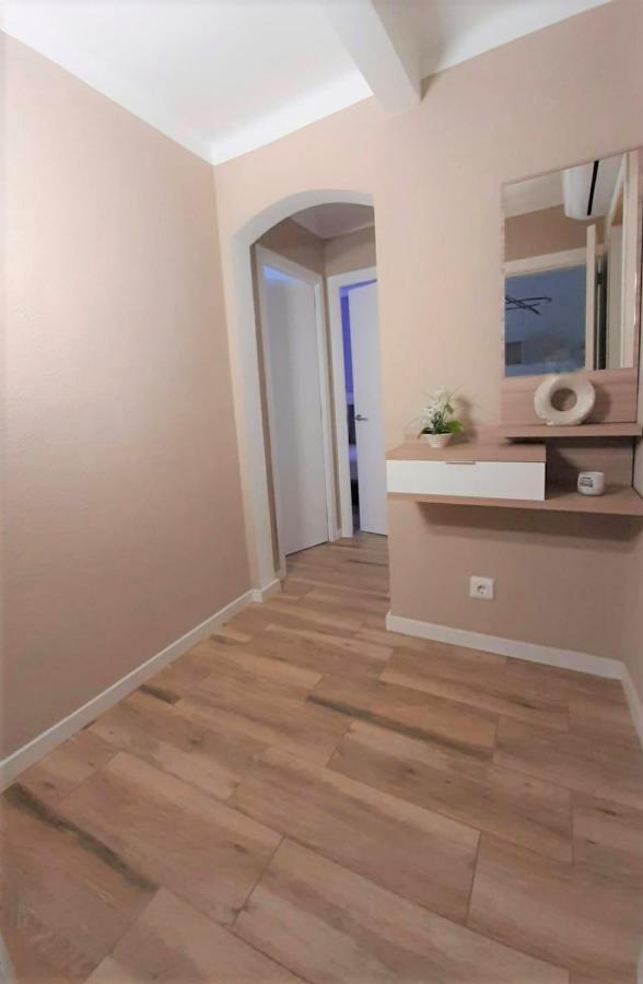 Apartamento Nuria Figueres  Exterior foto