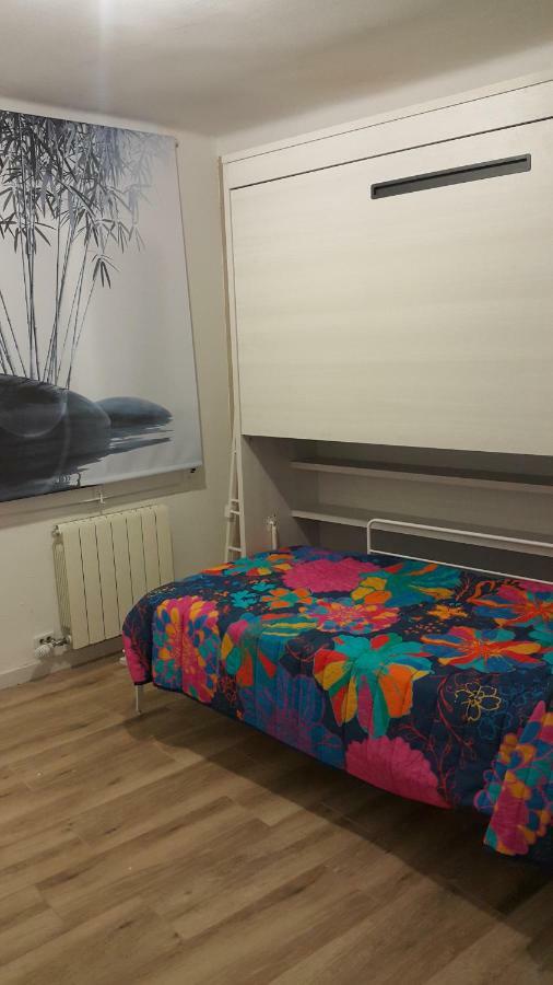 Apartamento Nuria Figueres  Exterior foto